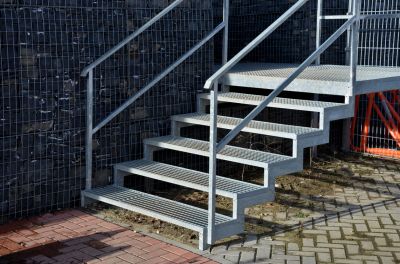 Metal Steps are Resistant to Weathering and Corrosion!